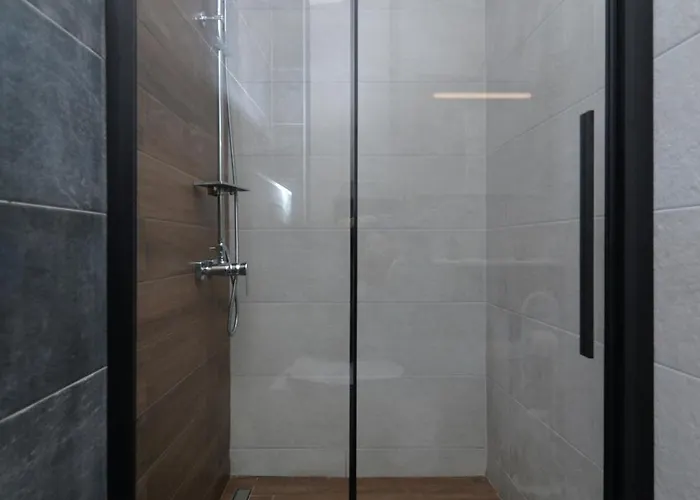 شقة Felina
